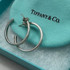 Tiffany & Co. Silver Earrings with Iconic Tiffany Blue Packaging